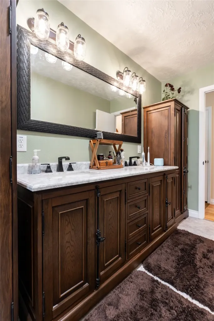 1403 10th Avenue NW Great Falls MT 59404