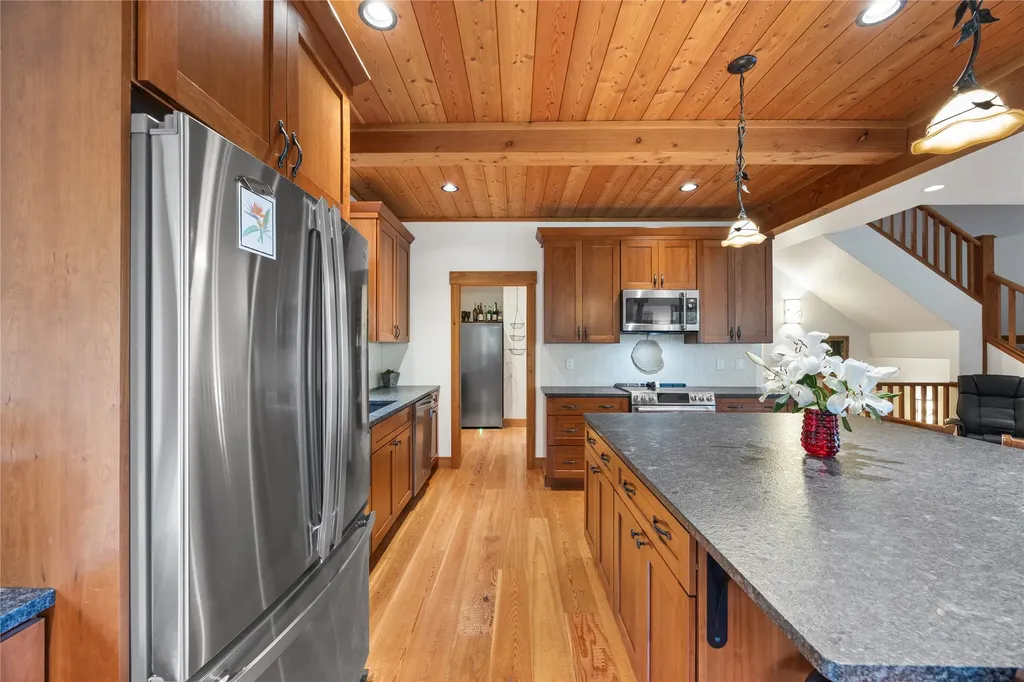 158 Mccaffery Lookout Trail Bigfork MT 59911