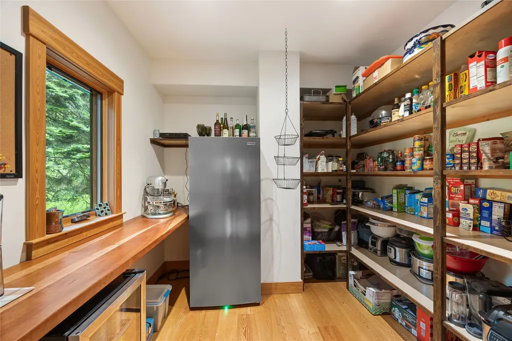 158 Mccaffery Lookout Trail Bigfork MT 59911