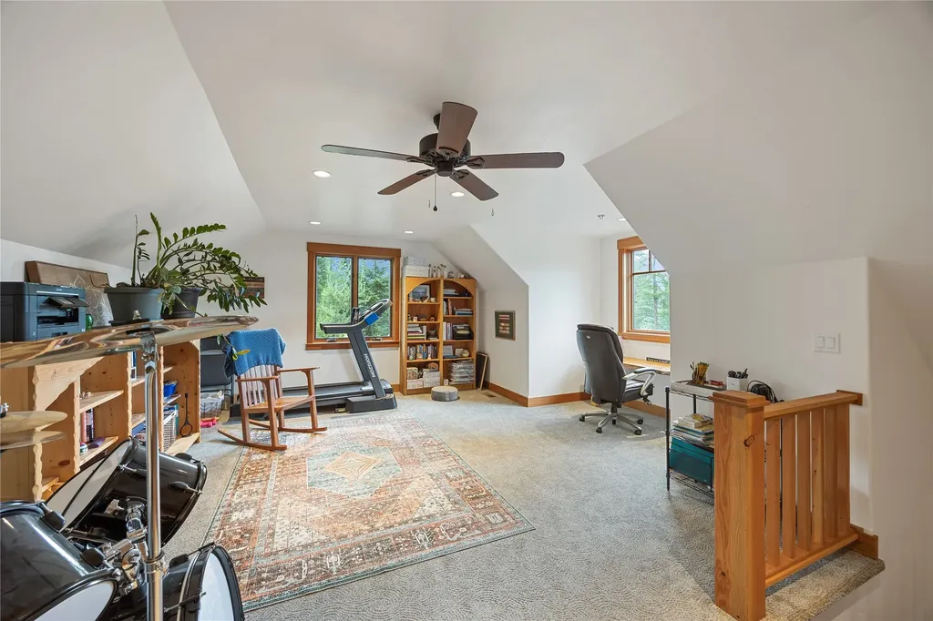 158 Mccaffery Lookout Trail Bigfork MT 59911