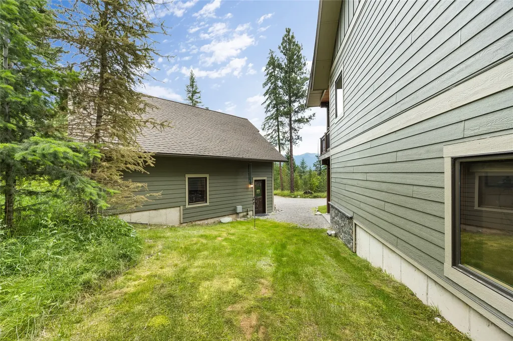 158 Mccaffery Lookout Trail Bigfork MT 59911