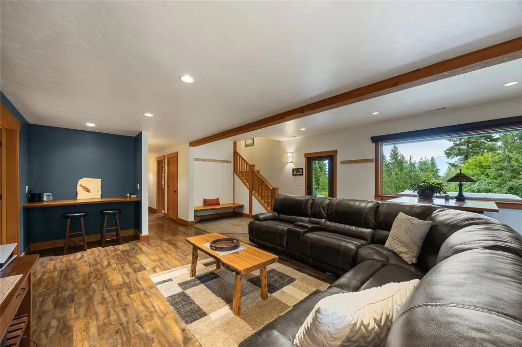 158 Mccaffery Lookout Trail Bigfork MT 59911