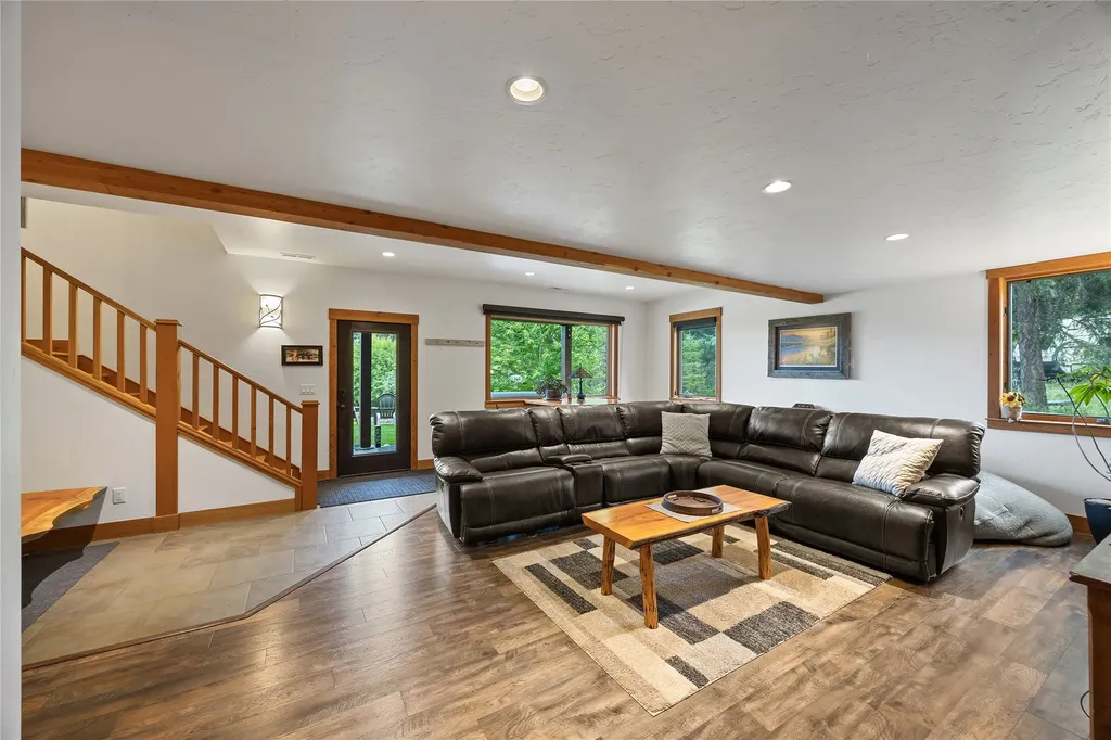158 Mccaffery Lookout Trail Bigfork MT 59911