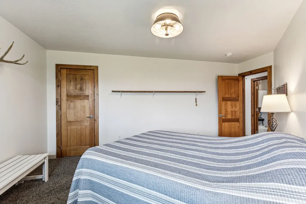 1774 Us Highway 93 N Victor MT 59875