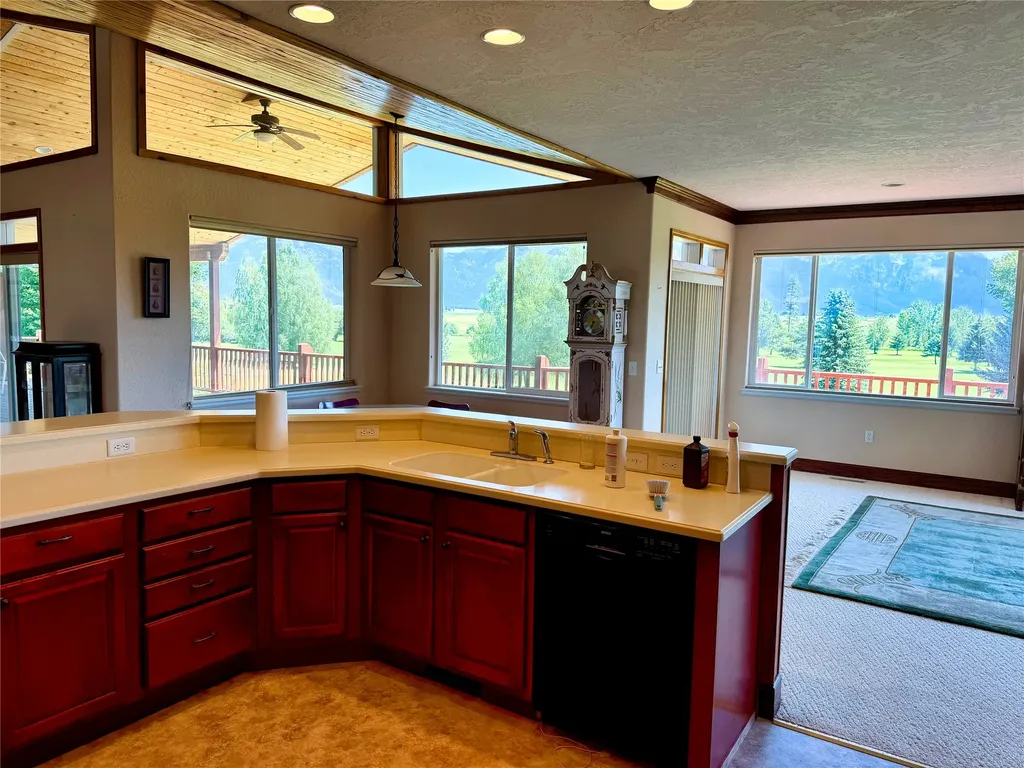 46452 Stagecoach Trail Ronan MT 59864