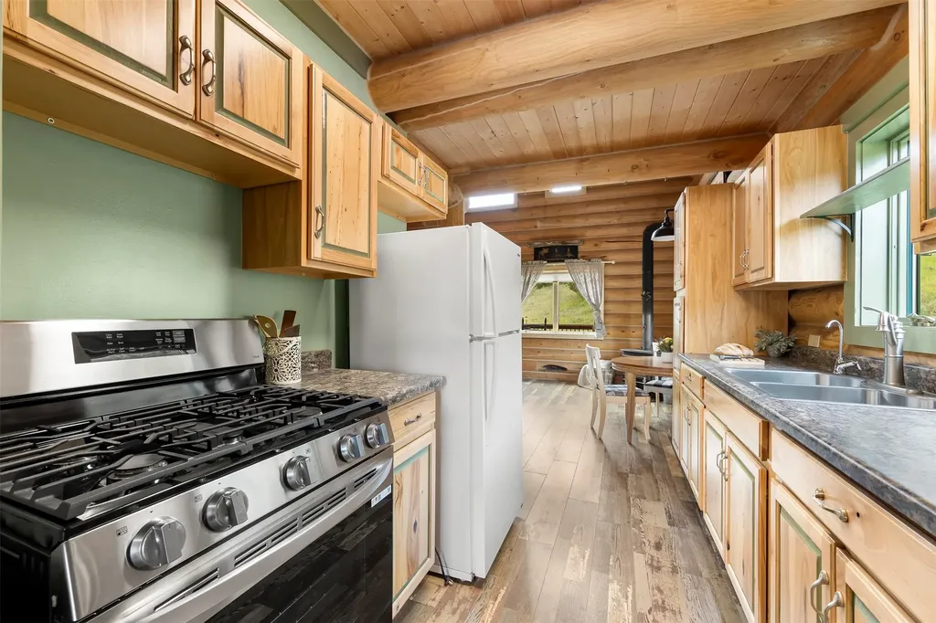 17248 Pole Gulch Road Three Forks MT 59752