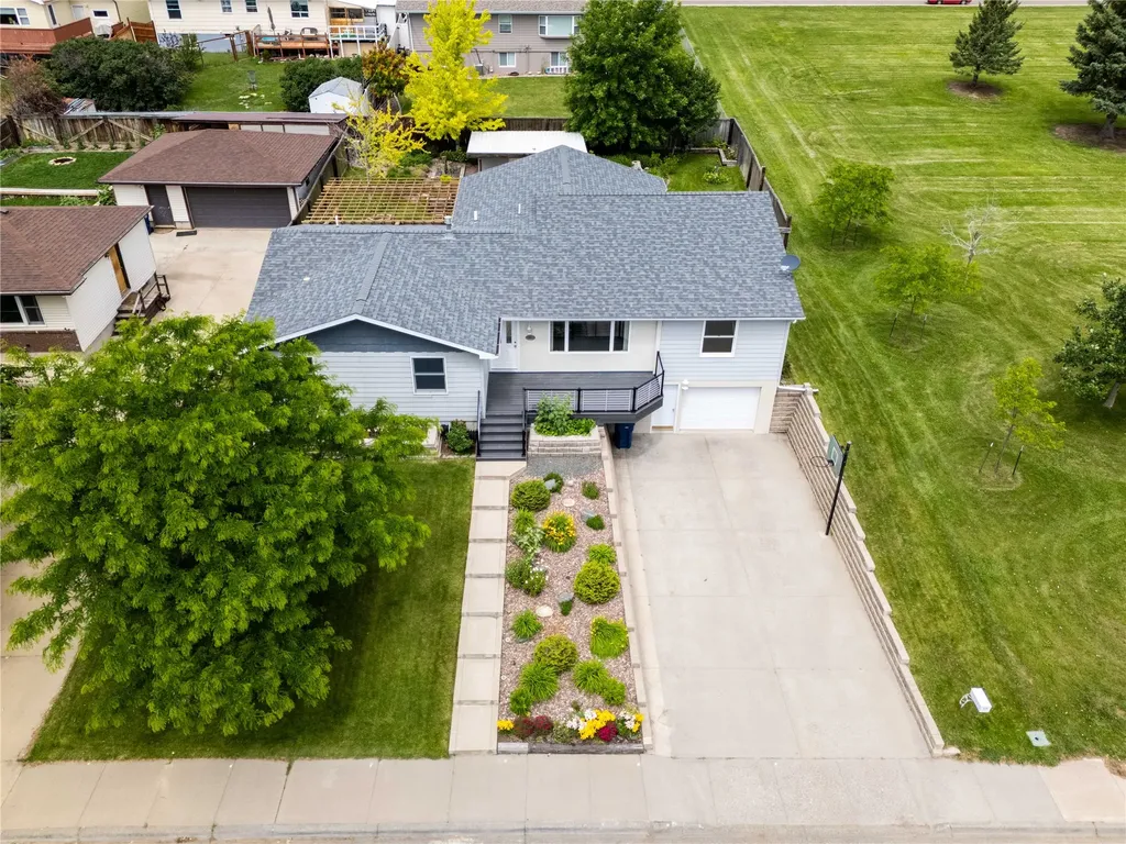 961 Avenue D NW Great Falls MT 59404