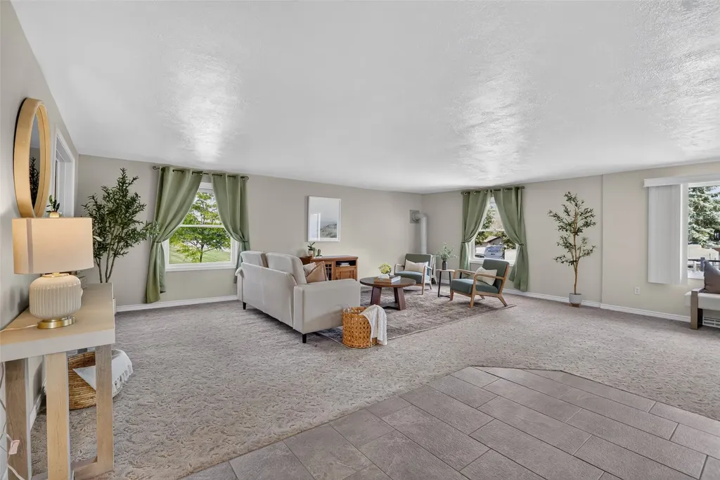 961 Avenue D NW Great Falls MT 59404