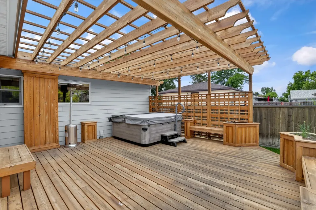 961 Avenue D NW Great Falls MT 59404