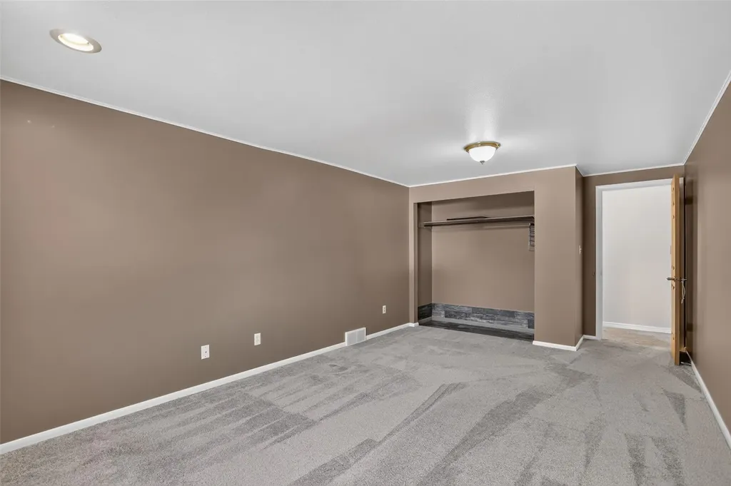 961 Avenue D NW Great Falls MT 59404