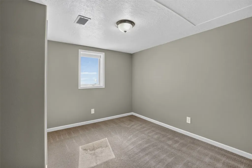 961 Avenue D NW Great Falls MT 59404
