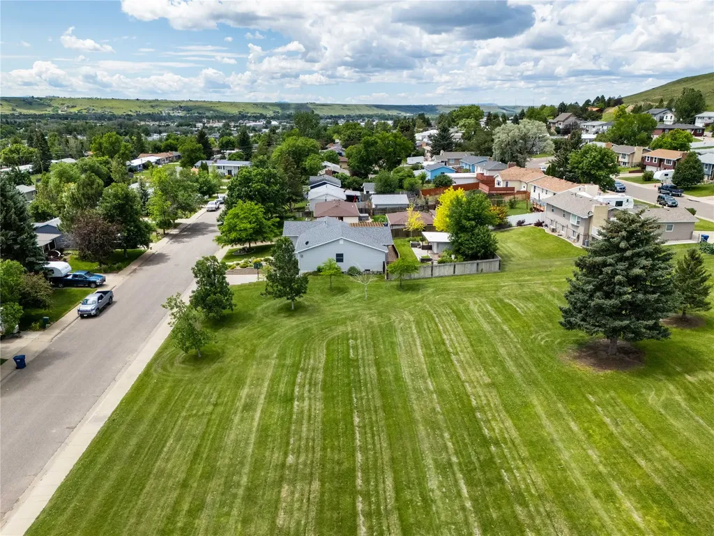 961 Avenue D NW Great Falls MT 59404