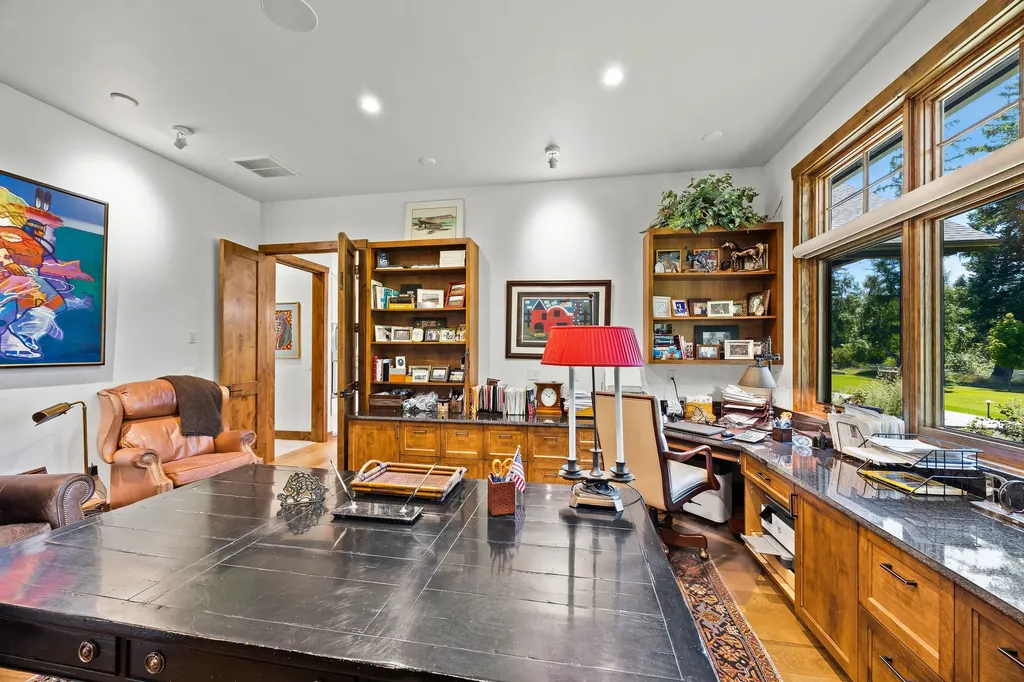 13544 River Run Loop Bigfork MT 59911
