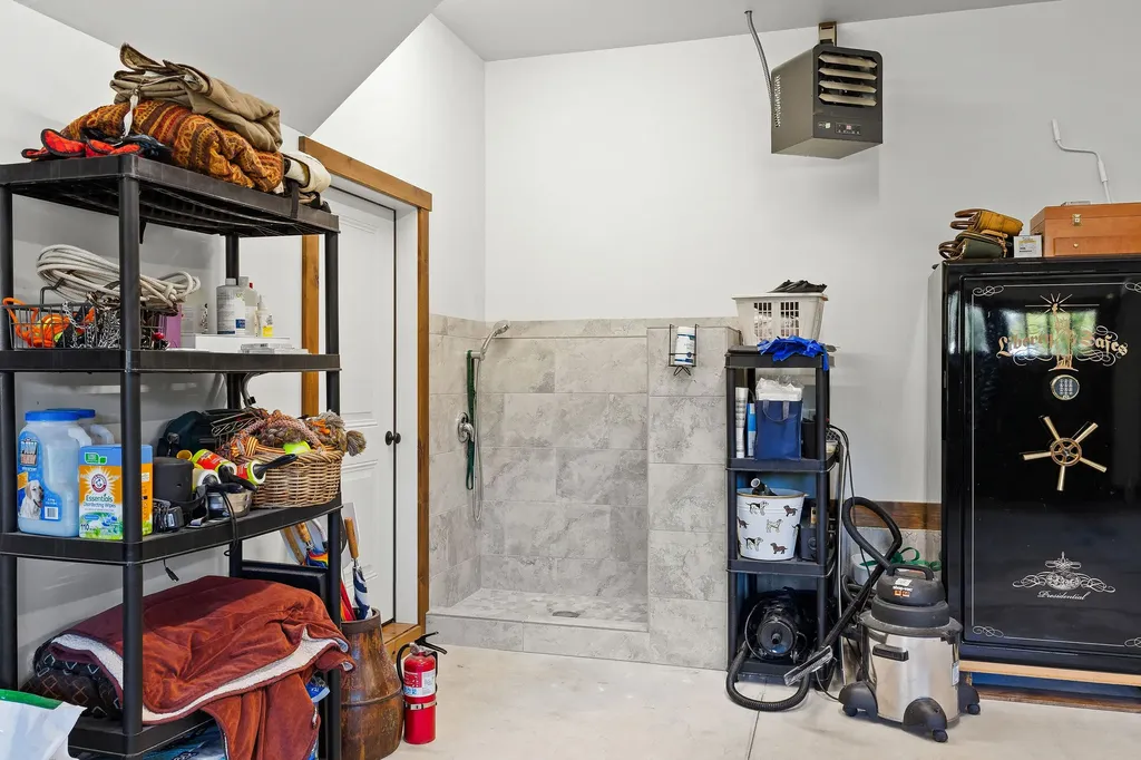 13544 River Run Loop Bigfork MT 59911