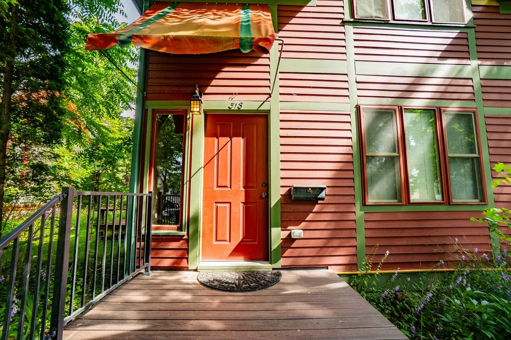 318 S 5th Street E Missoula MT 59801