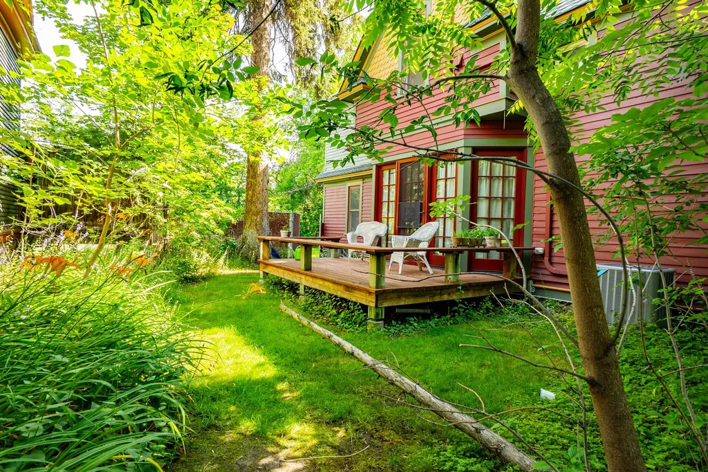 318 S 5th Street E Missoula MT 59801