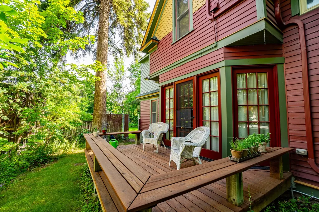 318 S 5th Street E Missoula MT 59801