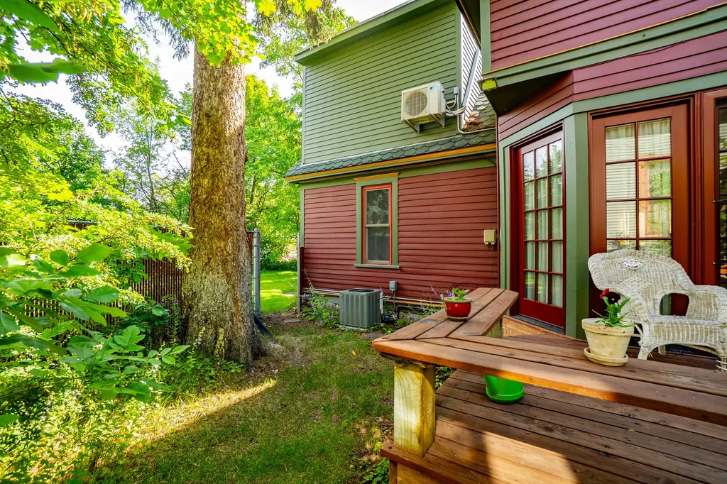 318 S 5th Street E Missoula MT 59801