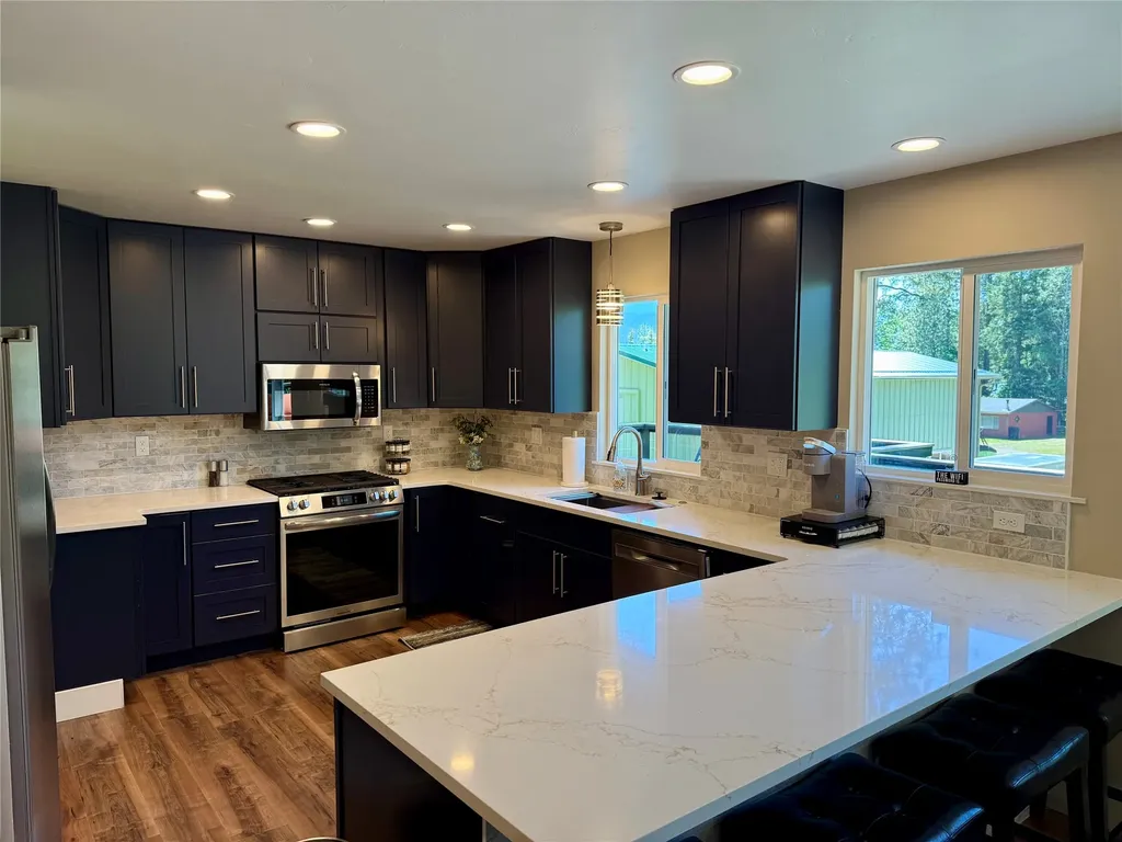 34212 Connolly Way Polson MT 59860