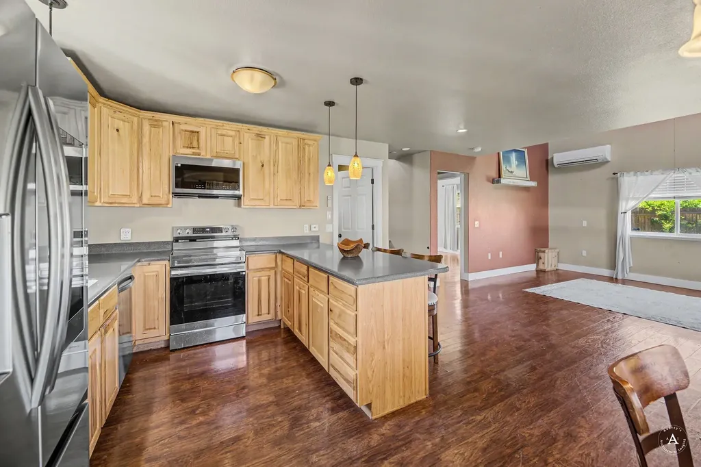 1125 Cap Road Helena MT 59602