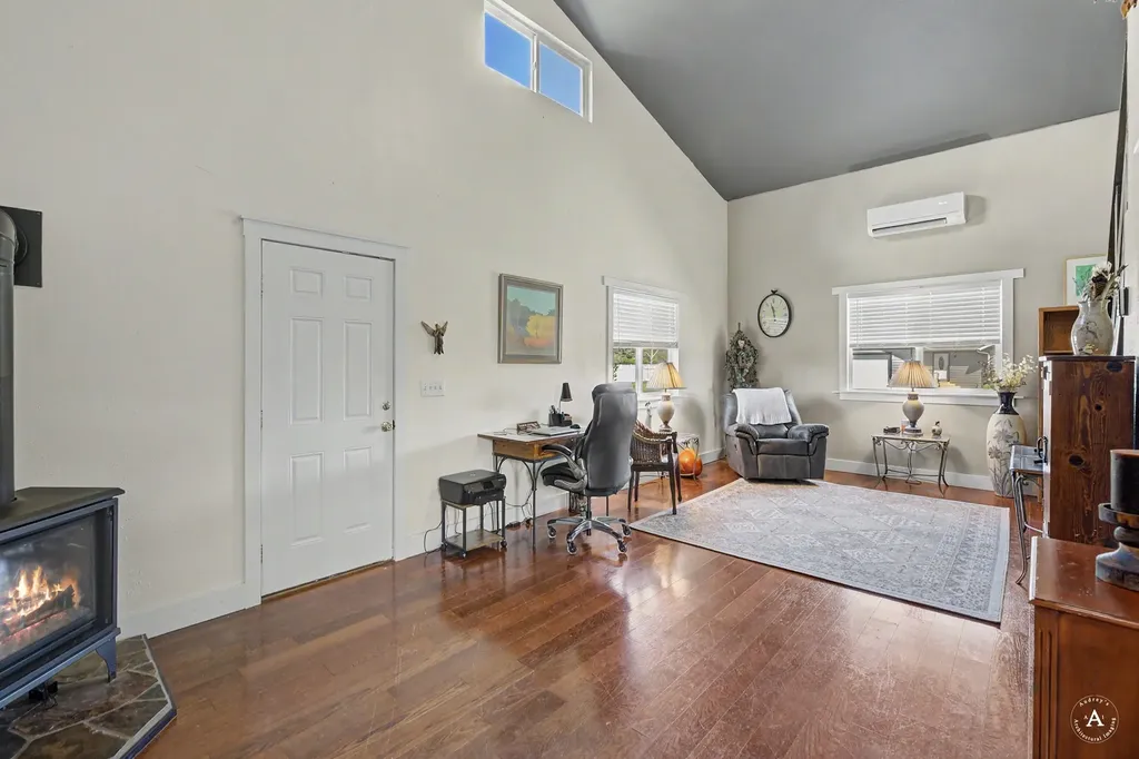 1125 Cap Road Helena MT 59602