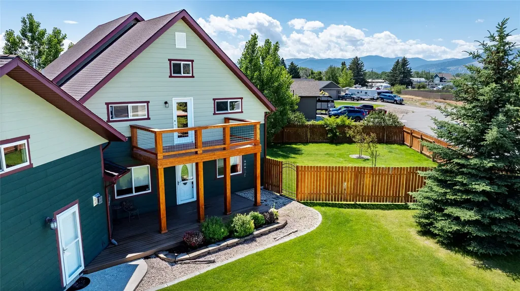 1125 Cap Road Helena MT 59602