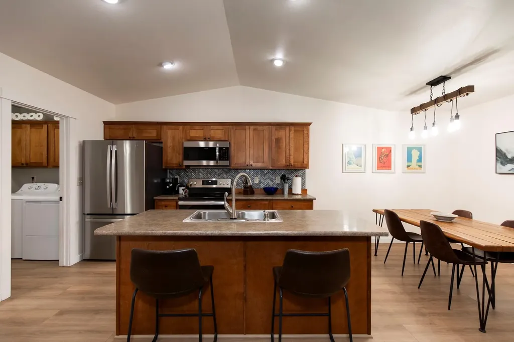 120 Tailfeather Lane Bozeman MT 59718