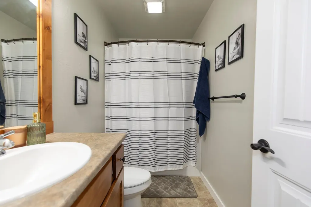 120 Tailfeather Lane Bozeman MT 59718