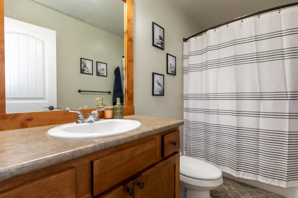 120 Tailfeather Lane Bozeman MT 59718