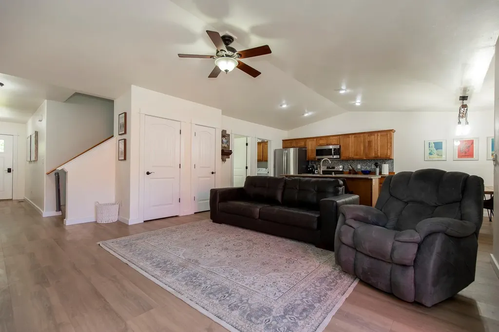 120 Tailfeather Lane Bozeman MT 59718