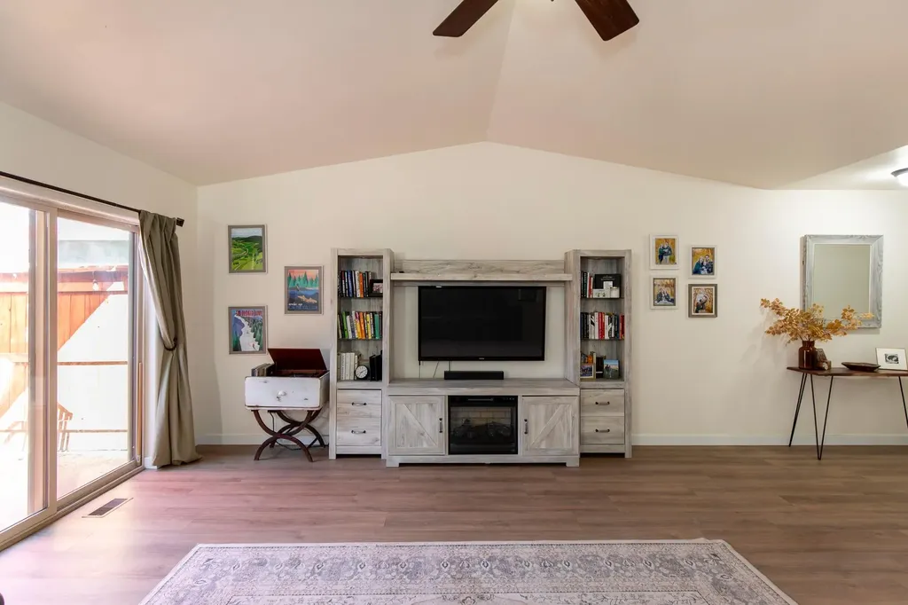 120 Tailfeather Lane Bozeman MT 59718