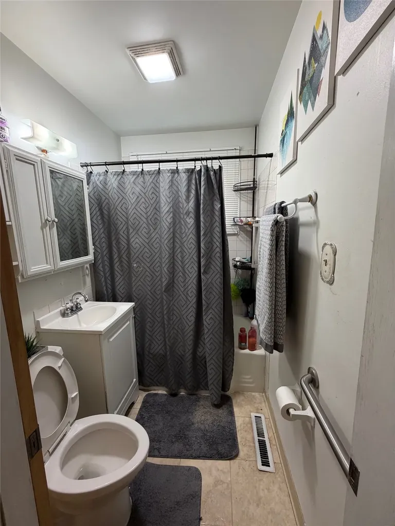422-424 46th Street S Great Falls MT 59405