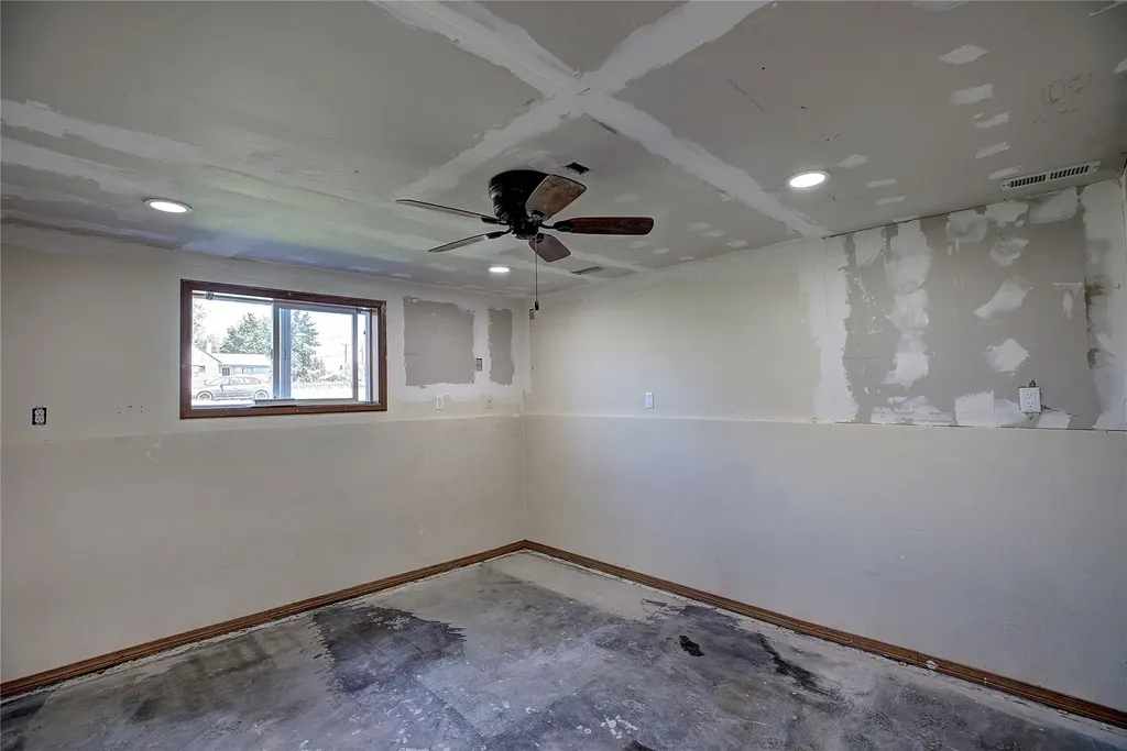586 Willow Glen Drive Kalispell MT 59901