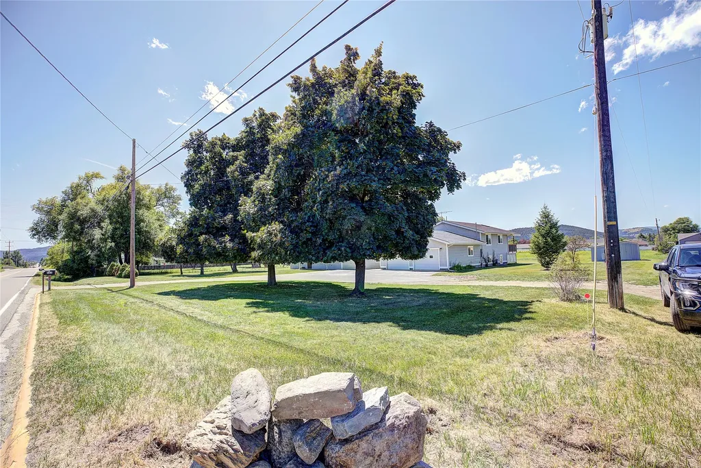 586 Willow Glen Drive Kalispell MT 59901