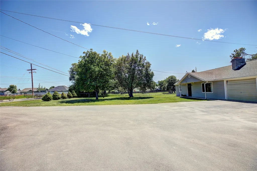 586 Willow Glen Drive Kalispell MT 59901