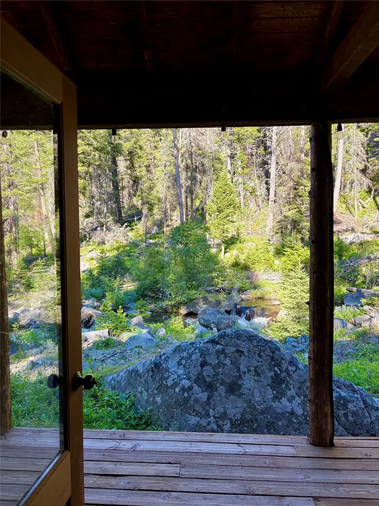 3925 Rimini Road Helena MT 59601