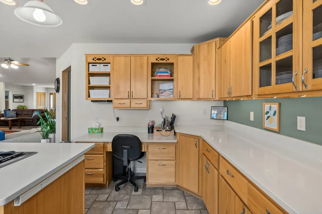 6875 Scratchgravel Drive Helena MT 59602