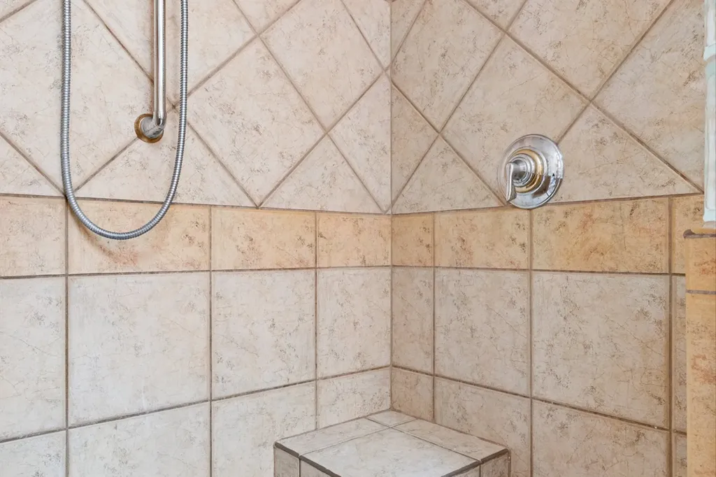 6875 Scratchgravel Drive Helena MT 59602