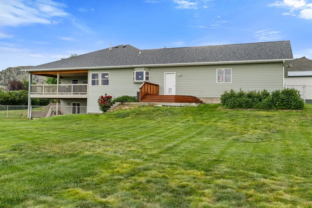 6875 Scratchgravel Drive Helena MT 59602
