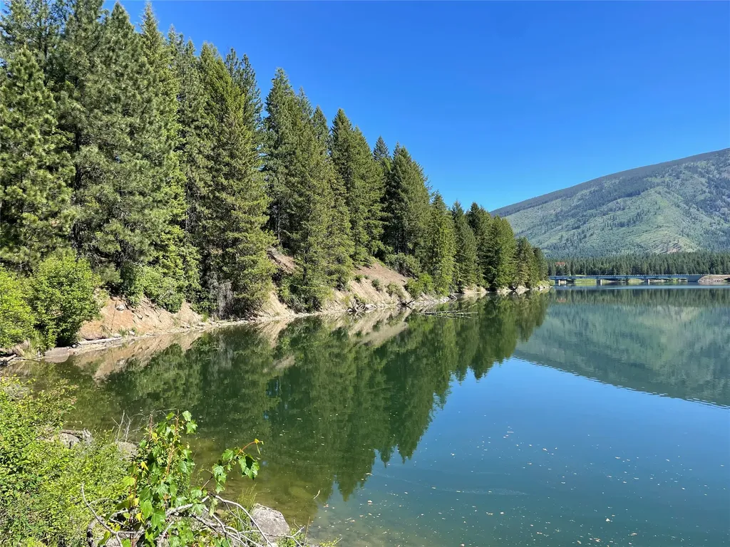 Nhn S Shore Drive Trout Creek MT 59874