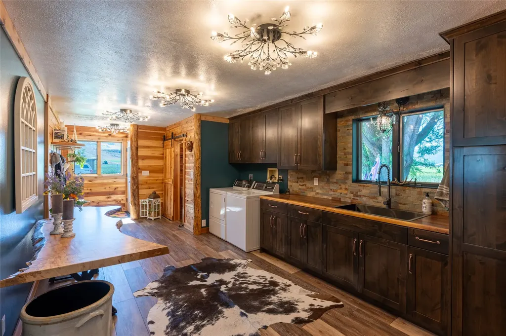 175 Lower Lynch Creek Road Plains MT 59859