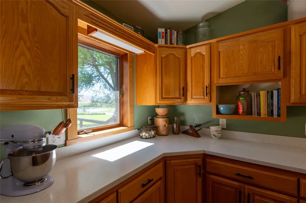 175 Lower Lynch Creek Road Plains MT 59859