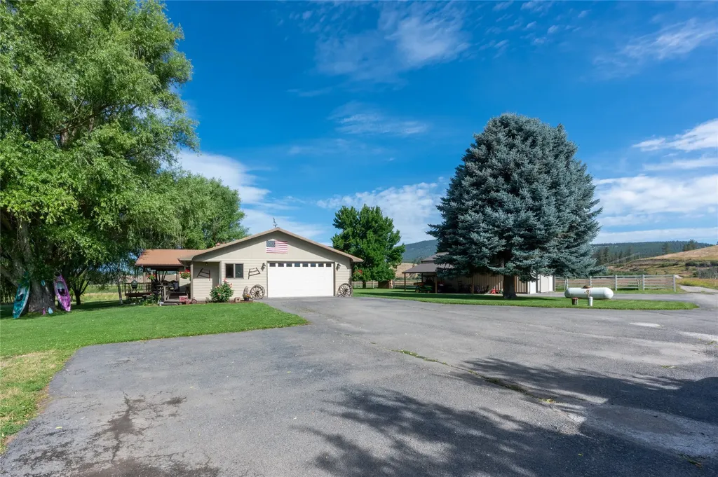 175 Lower Lynch Creek Road Plains MT 59859