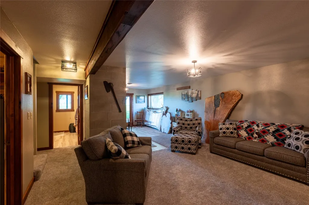 175 Lower Lynch Creek Road Plains MT 59859