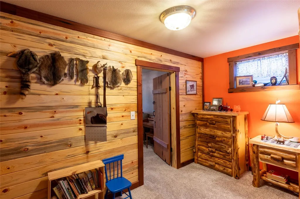 175 Lower Lynch Creek Road Plains MT 59859