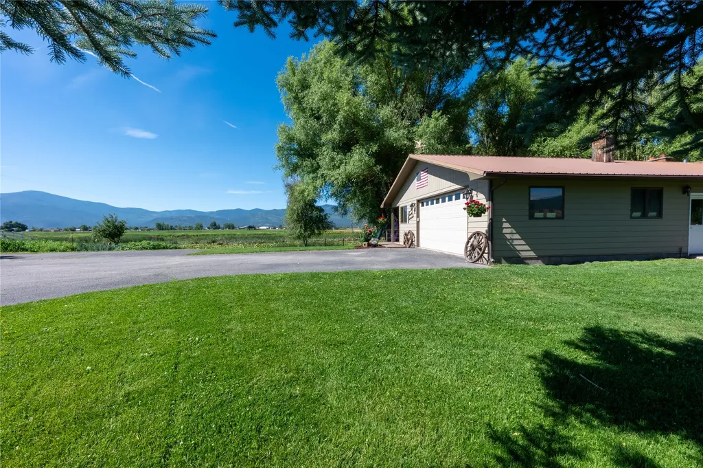 175 Lower Lynch Creek Road Plains MT 59859