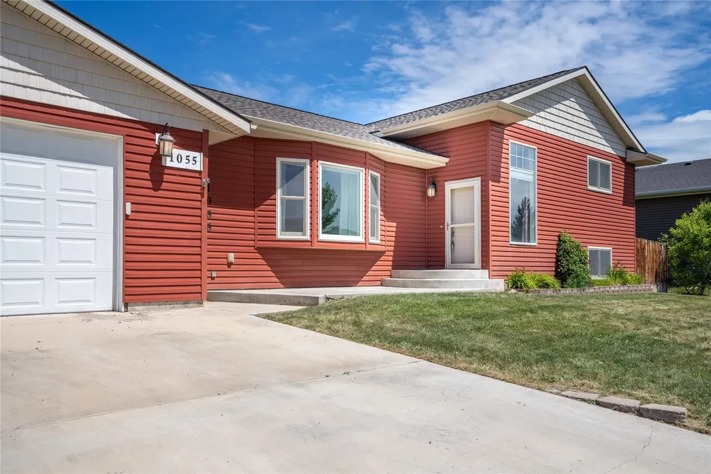 1055 Cardinal Loop Helena MT 59602