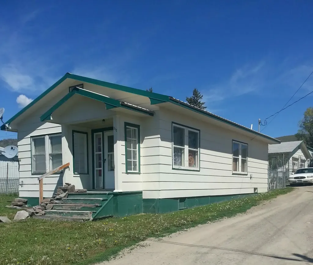 312 3rd Avenue N Hot Springs MT 59845
