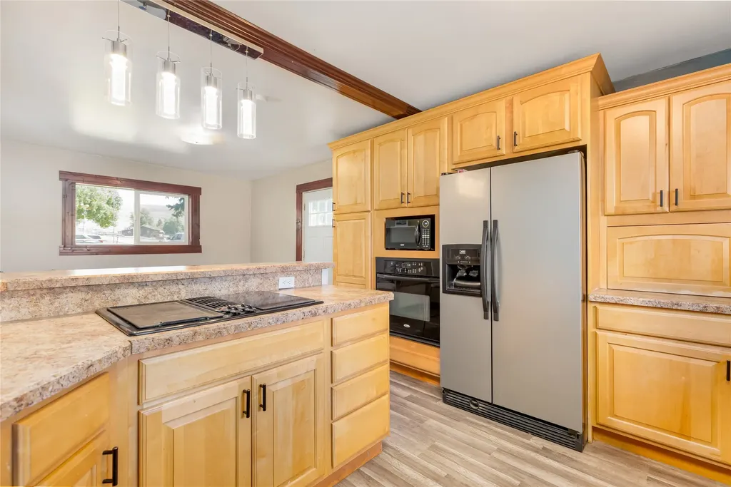 25 Luxor Lane Sand Coulee MT 59472