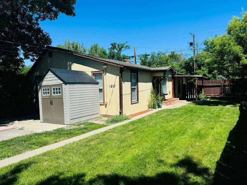 1217/1219 6th Avenue S Great Falls MT 59401